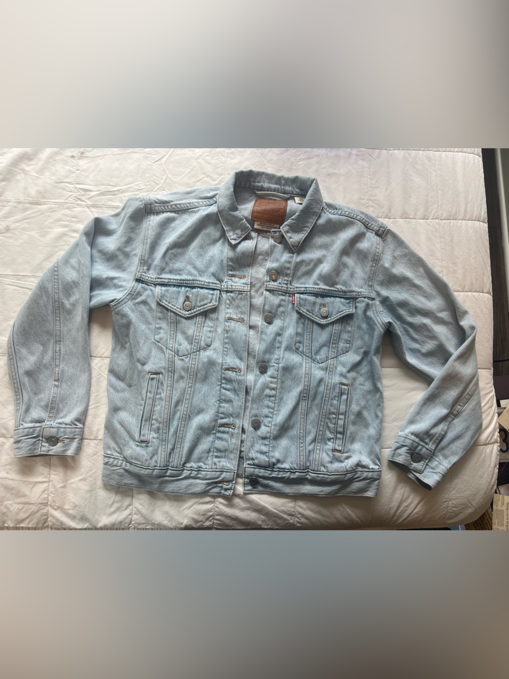 Levi’s M light jean jacket